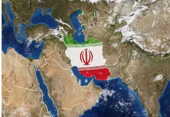 Iran Bersumpah Akan Beri “Kejutan Besar” untuk Trump Jika AS Lakukan Agresi Darat